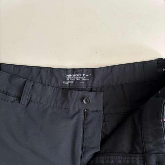Nike Golf Tour Performance Straight Leg Pant Men’s 34x32 Black - Picture 6 of 9